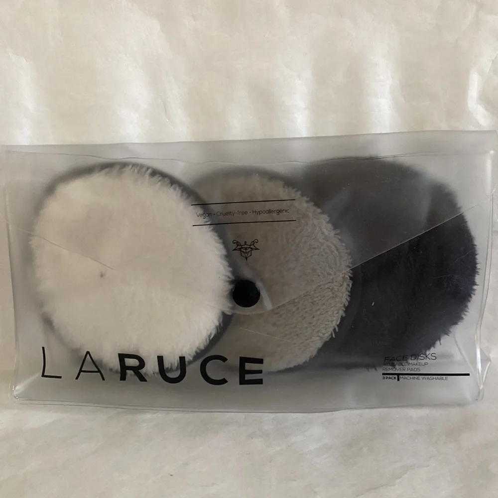LARUCE BEAUTY 3p Face Cleansing Disks $24 NIP